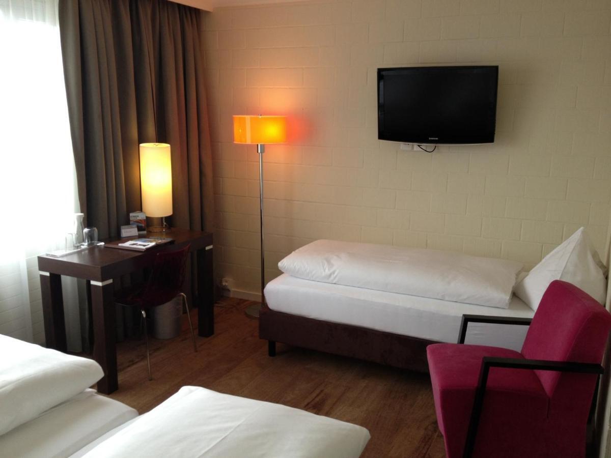 Hotel Meierhof Horgen Room photo